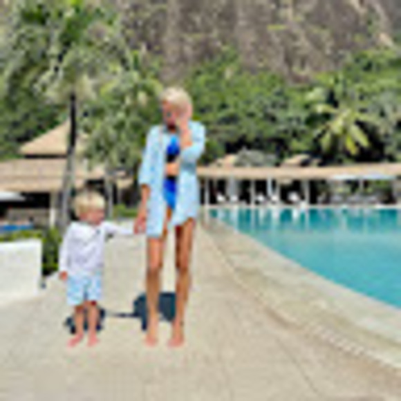 Meet your Posher, Kristie - Picture 1 of 1